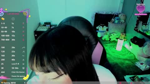 Snapshot of millandiux chatting on January 14, 2026, 1:44 am millandiux online show from January 14, 2026, 1:44 am