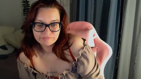 Milla online show from January 10, 2025, 9:42 pm