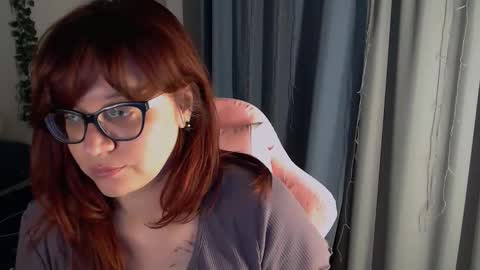 Milla online show from October 9, 2025, 4:38 pm