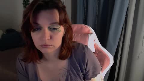 Milla online show from December 16, 2025, 10:26 pm