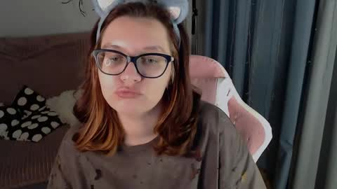 Milla online show from April 18, 2026, 8:20 pm