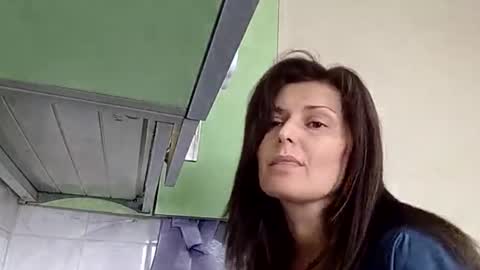 millenabella online show from April 2, 2026, 8:01 am