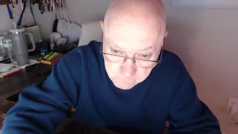 millenium0129 online show from February 16, 2026, 1:02 am