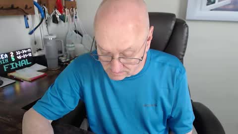 millenium0129 online show from April 8, 2026, 6:41 pm