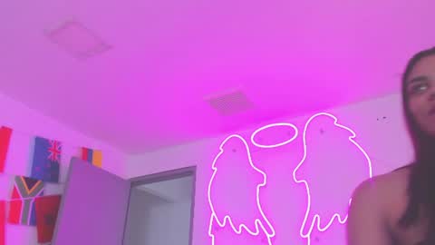 miller_silvana online show from June 26, 2026, 11:36 am
