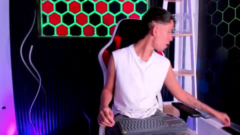 Tommy  online show from April 11, 2026, 3:22 am