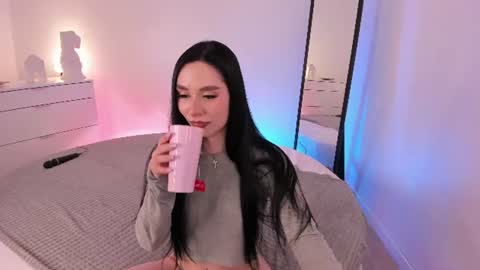 milleycyrus_ online show from June 26, 2026, 8:57 pm
