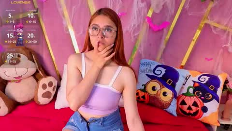 Snapshot of milleyjones_ chatting on October 21, 2025, 7:58 pm milleyjones_ online show from October 21, 2025, 7:58 pm