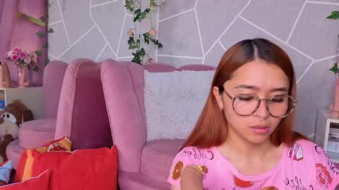 Snapshot of milleyjones_ chatting on November 17, 2025, 8:58 pm milleyjones_ online show from November 17, 2025, 8:58 pm