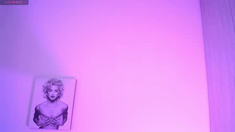 Snapshot of millie_bobby_ chatting on June 24, 2026, 10:31 pm Millie Bobby online show from June 24, 2026, 10:31 pm