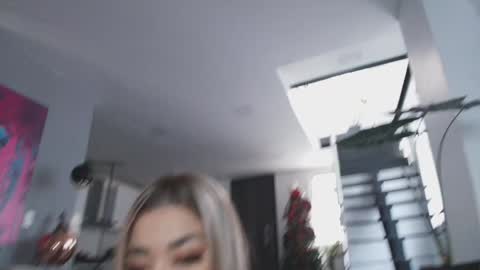 Mila  online show from December 21, 2024, 2:26 pm