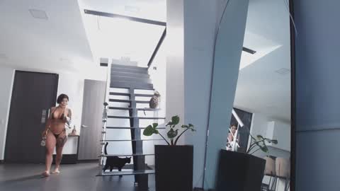 Mila  online show from January 11, 2025, 9:15 pm