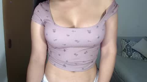 Snapshot of milly__taylor chatting on November 8, 2025, 11:58 pm Milly online show from November 8, 2025, 11:58 pm