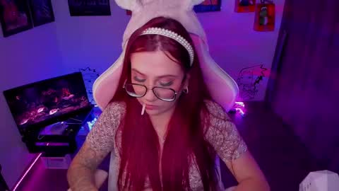 Snapshot of milly_yako chatting on February 10, 2025, 11:45 pm Monkey D Maddie online show from February 10, 2025, 11:45 pm