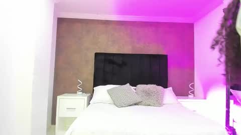 Snapshot of millygumble chatting on December 2, 2024, 11:40 pm CherryTattoo online show from December 2, 2024, 11:40 pm