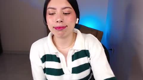 Emily  online show from June 19, 2026, 12:48 am