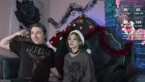 milten_trish online show from December 19, 2024, 8:13 pm