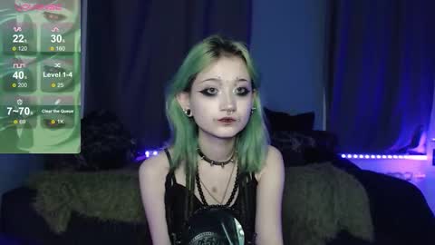 milten_trish online show from December 18, 2025, 3:40 pm