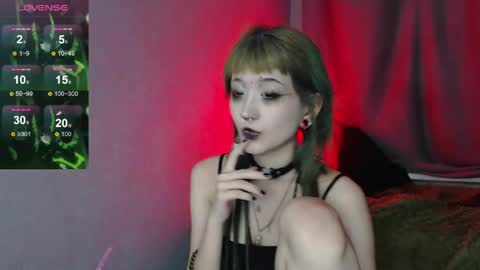 Snapshot of milten_trish chatting on April 26, 2026, 1:58 am milten_trish online show from April 26, 2026, 1:58 am
