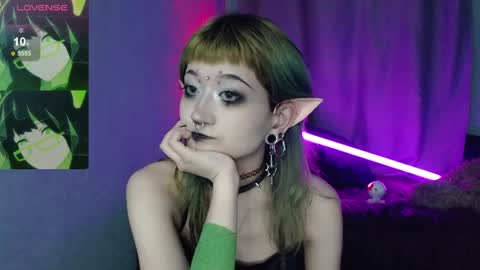 Snapshot of milten_trish chatting on May 12, 2026, 9:01 pm milten_trish online show from May 12, 2026, 9:01 pm