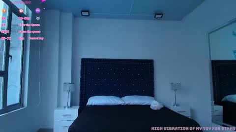 Milu ballmer  online show from November 15, 2025, 11:07 am