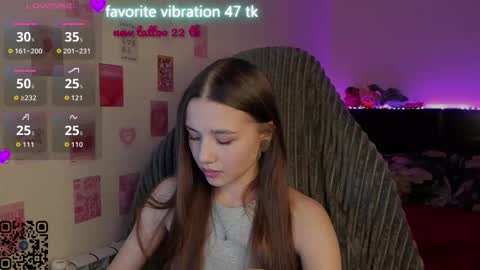 Snapshot of milyamess chatting on February 19, 2026, 6:04 pm Emily online show from February 19, 2026, 6:04 pm