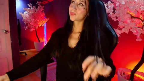 Milly  online show from October 10, 2025, 12:15 pm