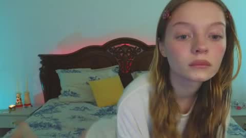 Snapshot of mimichelle chatting on February 21, 2025, 2:39 am mimichelle online show from February 21, 2025, 2:39 am