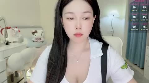 Snapshot of mimmouo chatting on May 19, 2026, 7:26 am mimmouo online show from May 19, 2026, 7:26 am