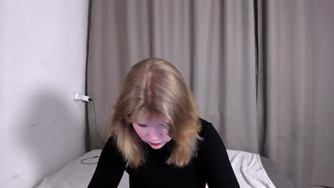 hi Im Mina  online show from January 20, 2025, 12:07 pm