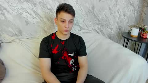 minato_kono online show from January 22, 2025, 12:06 pm