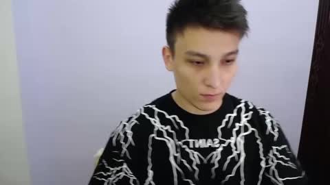 minato_kono online show from February 19, 2025, 2:12 am