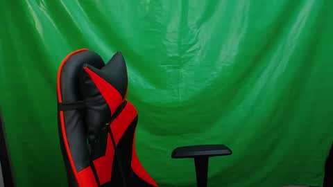 minato_kono online show from November 21, 2025, 4:11 am