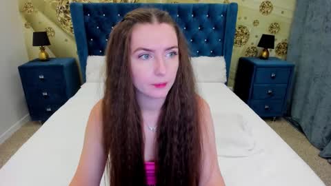 Snapshot of minchelskatrina chatting on October 3, 2025, 7:27 am minchelskatrina online show from October 3, 2025, 7:27 am