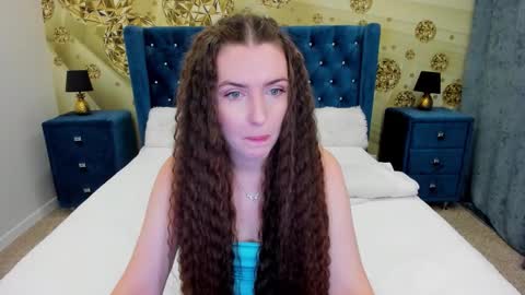 Snapshot of minchelskatrina chatting on October 7, 2025, 9:06 am minchelskatrina online show from October 7, 2025, 9:06 am