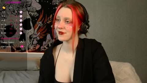 Snapshot of mine_doll chatting on May 29, 2026, 7:06 am Anny online show from May 29, 2026, 7:06 am