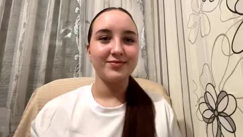 Daisy online show from October 12, 2025, 8:52 pm