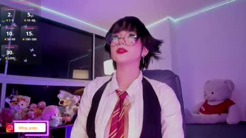 Snapshot of ming_yue_ chatting on October 27, 2025, 5:44 am My name is Fer Nice to meet you give it a thumbs up please its important online show from October 27, 2025, 5:44 am