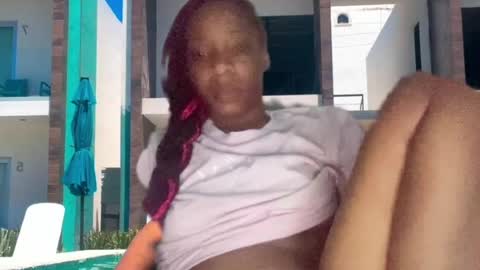 Snapshot of mini_luv chatting on July 8, 2026, 5:34 am SLIPSLID online show from July 8, 2026, 5:34 am