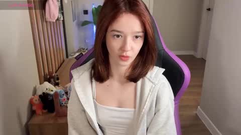 Cleo online show from October 22, 2025, 2:06 pm