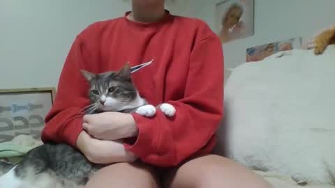 minilynixo online show from December 21, 2025, 6:15 pm