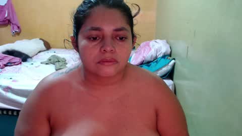 Snapshot of minnie_bbw69 chatting on May 19, 2026, 11:05 am Andrea online show from May 19, 2026, 11:05 am