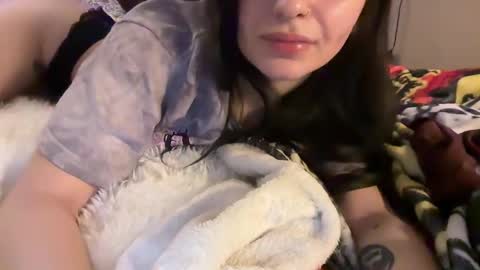 Snapshot of minniekittieee chatting on March 22, 2026, 9:23 am minnikitti online show from March 22, 2026, 9:23 am