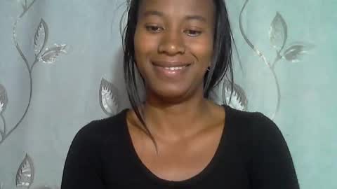 minouch211907 online show from March 22, 2026, 3:32 am