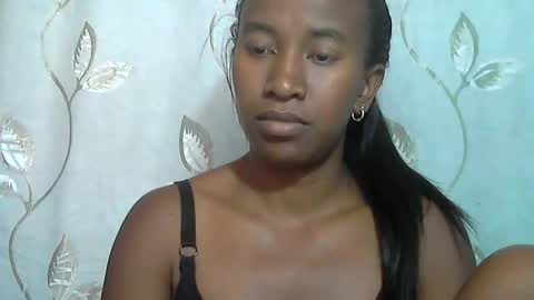 minouch211907 online show from March 27, 2026, 8:26 am