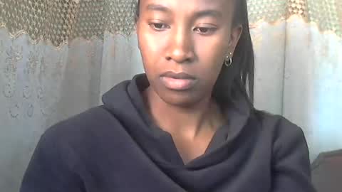 minouch211907 online show from June 29, 2026, 10:26 am