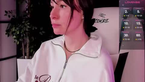 Rosie online show from March 10, 2025, 8:37 am