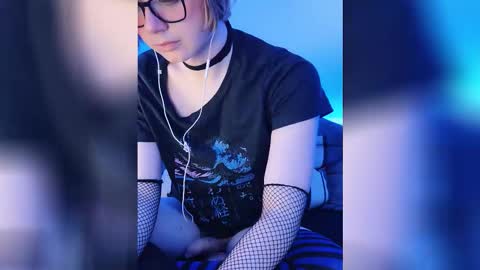 Snapshot of minxcvm chatting on March 5, 2026, 2:51 am Minx online show from March 5, 2026, 2:51 am