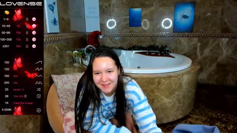 Snapshot of mira_karter chatting on December 15, 2024, 8:08 am Mira online show from December 15, 2024, 8:08 am