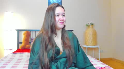 Snapshot of mira_karter chatting on February 11, 2025, 12:38 am Mira online show from February 11, 2025, 12:38 am